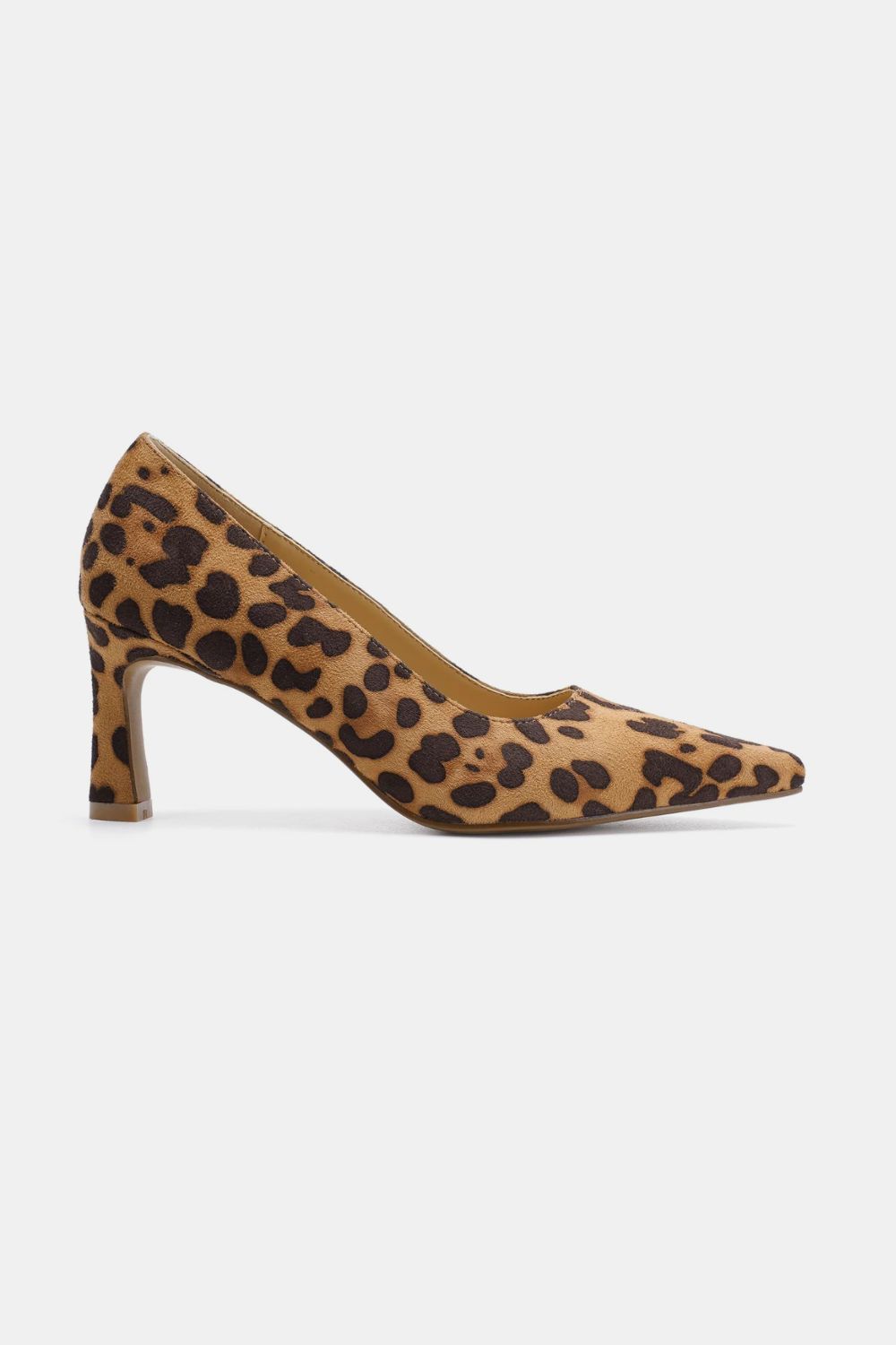 Beast Fashion Faux Suede Leopard Pumps