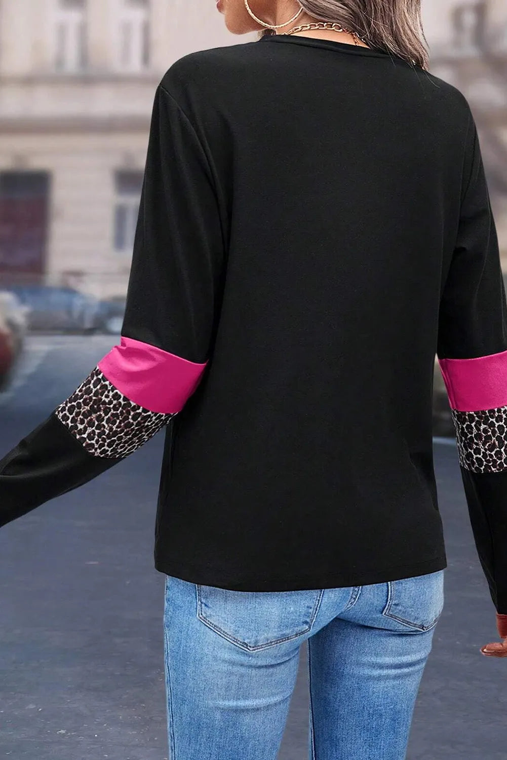 Leopard Round Neck Long Sleeve Tee