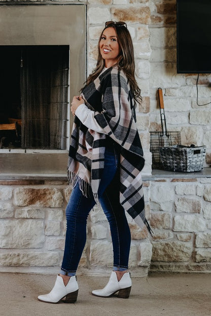 The Isabella Shawl/Ponchos