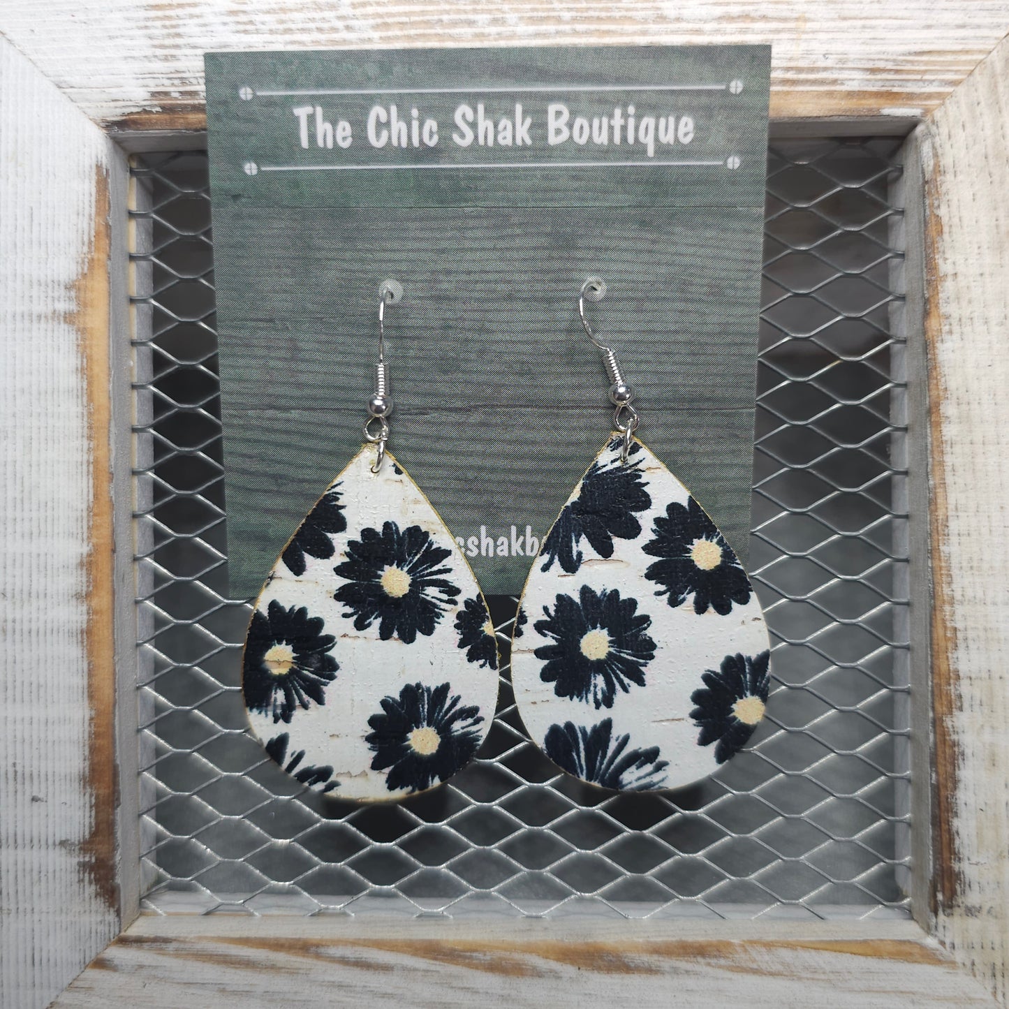 Cape Daisies Cork/Leather Earrings