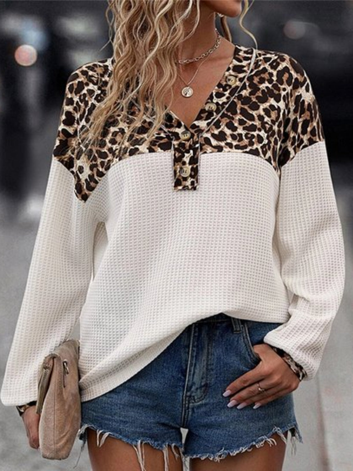 Leopard V-Neck Long Sleeve Tee