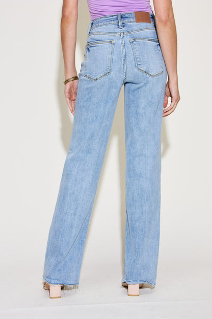 Judy Blue V Waist Straight Jeans