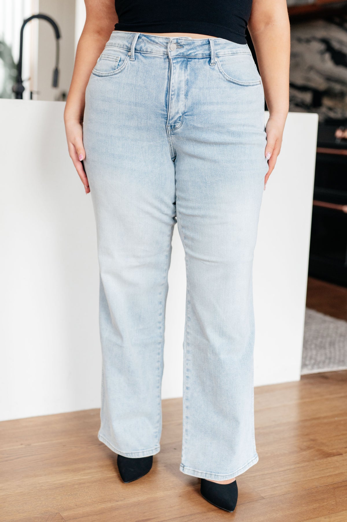 Brooke High Rise *TUMMY CONTROL*  Vintage Wash Straight Judy Blue Jeans