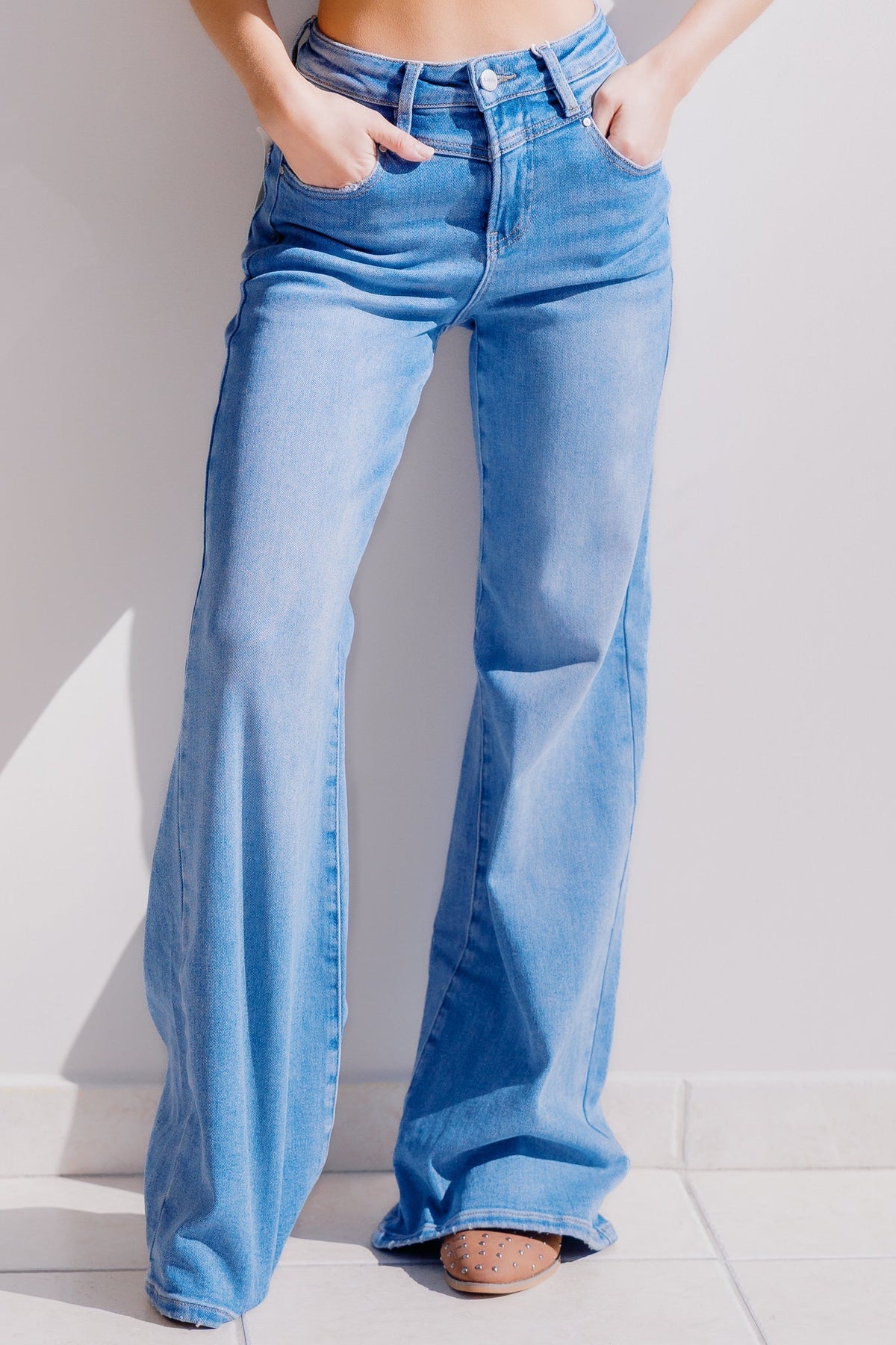 Coastal Drift Risen Jeans