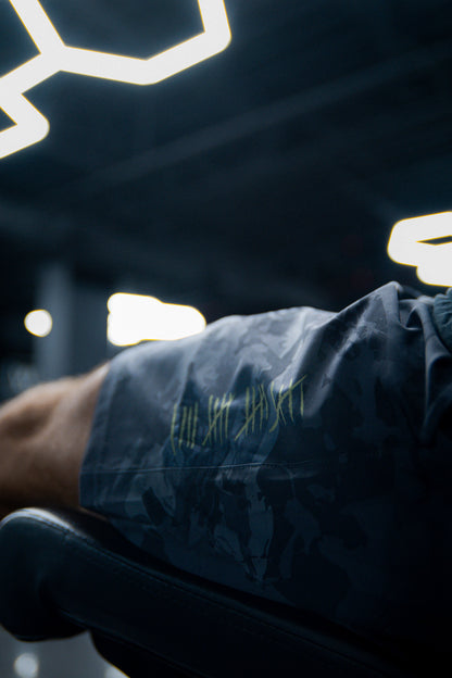 Men's Performance Hybrid Shorts 5.5" | Savage Ops
