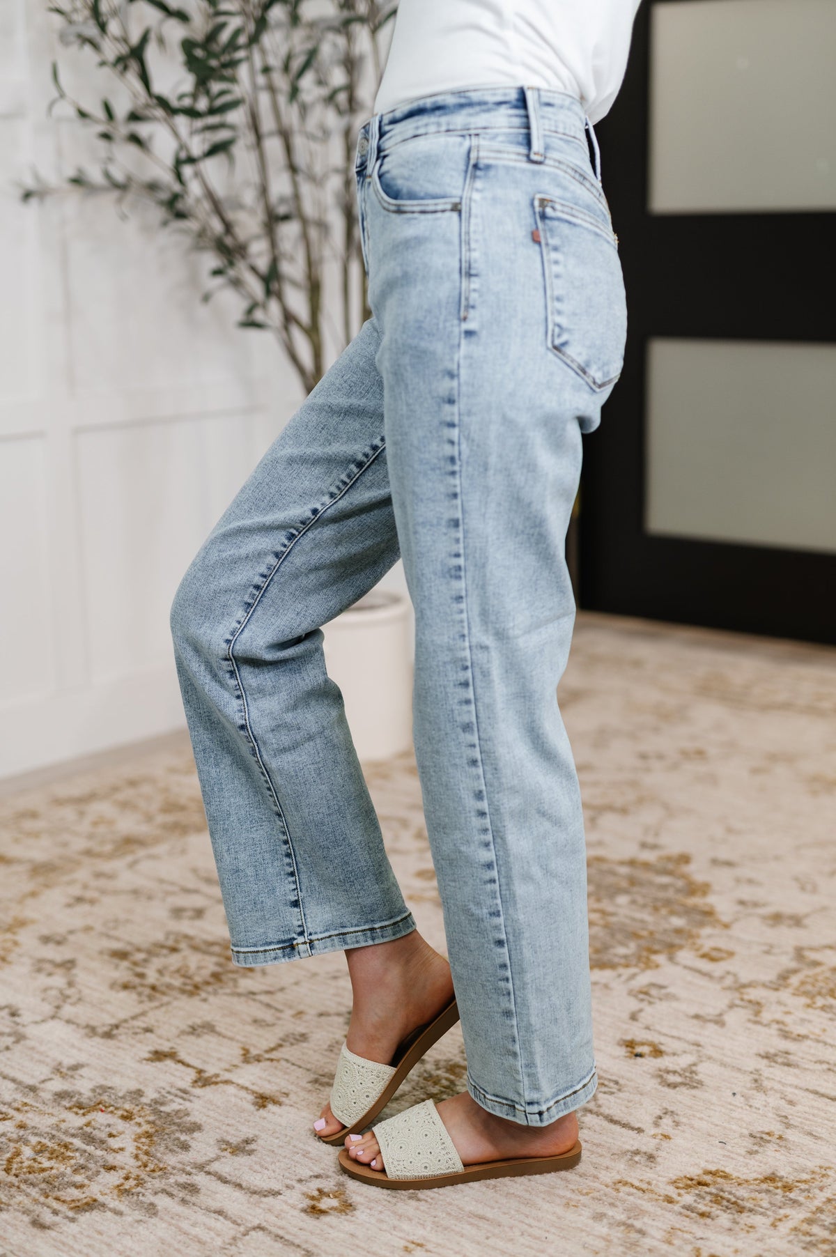 Debbie High Rise Stone Wash Straight Fit Jeans