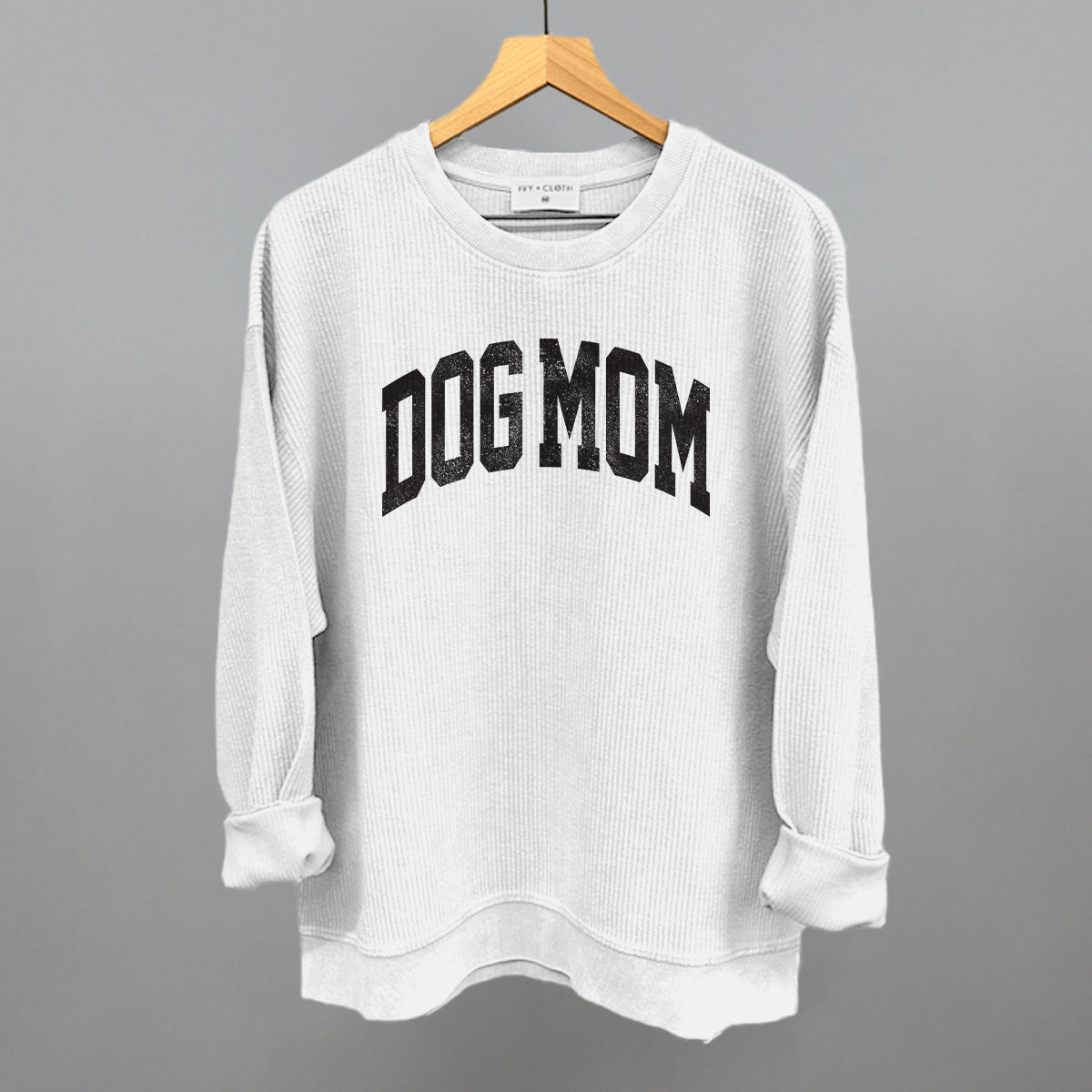 Dog Mom Distressed Arch
