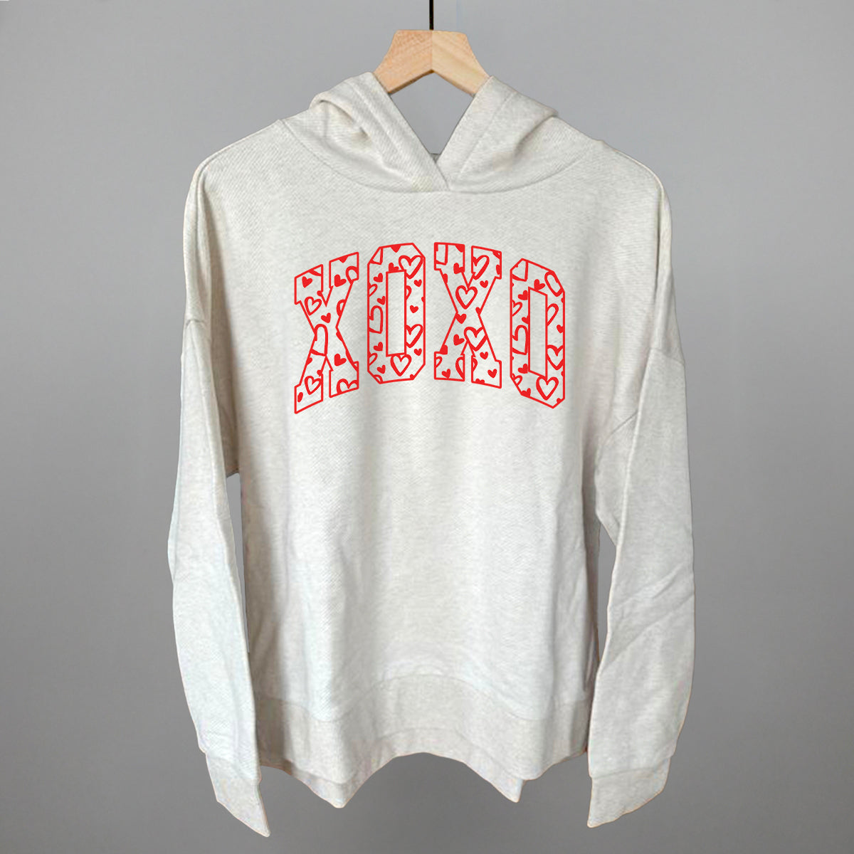 XOXO Arch + Hearts