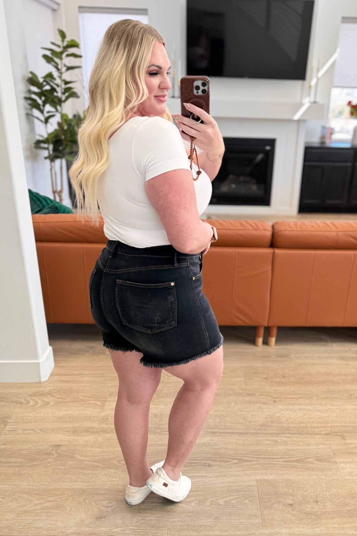 Ember High Rise TUMMY CONTROL Fray Hem Judy Blue Shorts