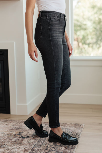 Octavia High TUMMY CONTROL Skinny Jeans in Washed Black by Judy Blue