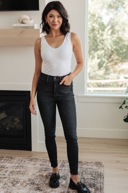 Octavia High TUMMY CONTROL Skinny Jeans in Washed Black by Judy Blue
