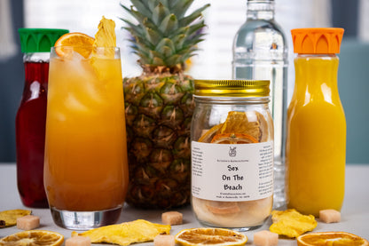 Christmas Cocktail Gift – Handcrafted Festive Holiday Cocktail Kit