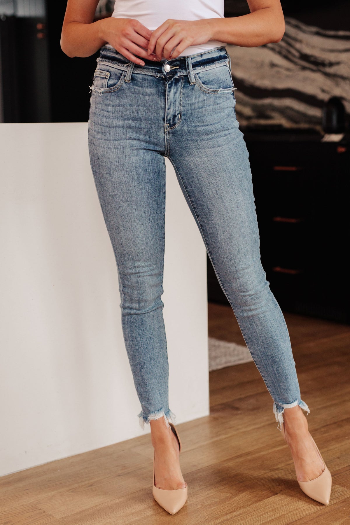 Sherry Mid Rise Release Waistband Detail Judy Blue Skinny