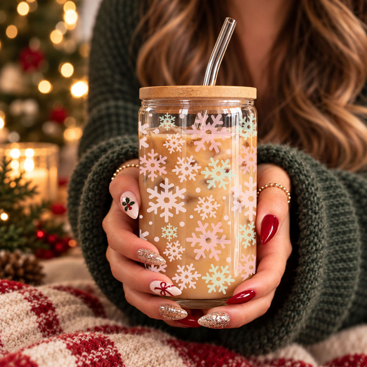 Pastel Snowflakes 17oz